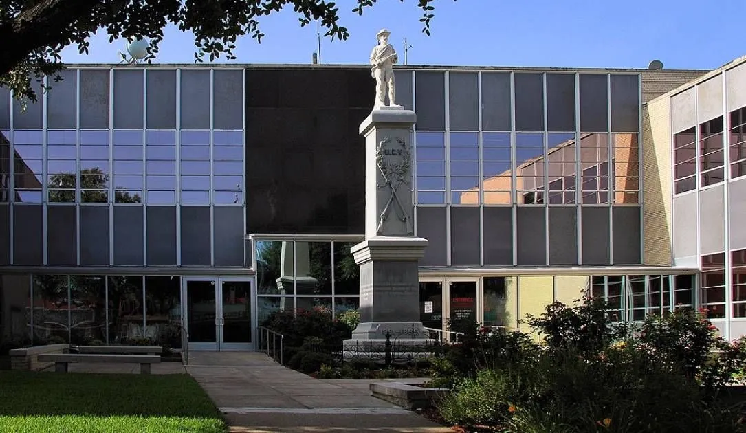 Kaufman County Courthouse 710978Df49 2Kwbdq