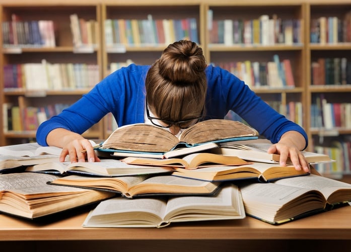 Law School Student Studying For Final Exam Stressed Anxious Anxiety Z8Kk0S
