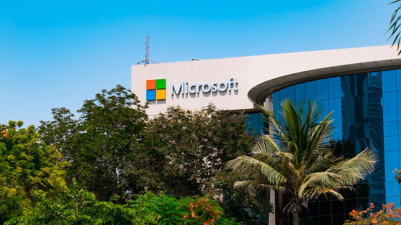 Microsoft Dubai Office Uae Tashmetova808 Shutterstock Uimbhf