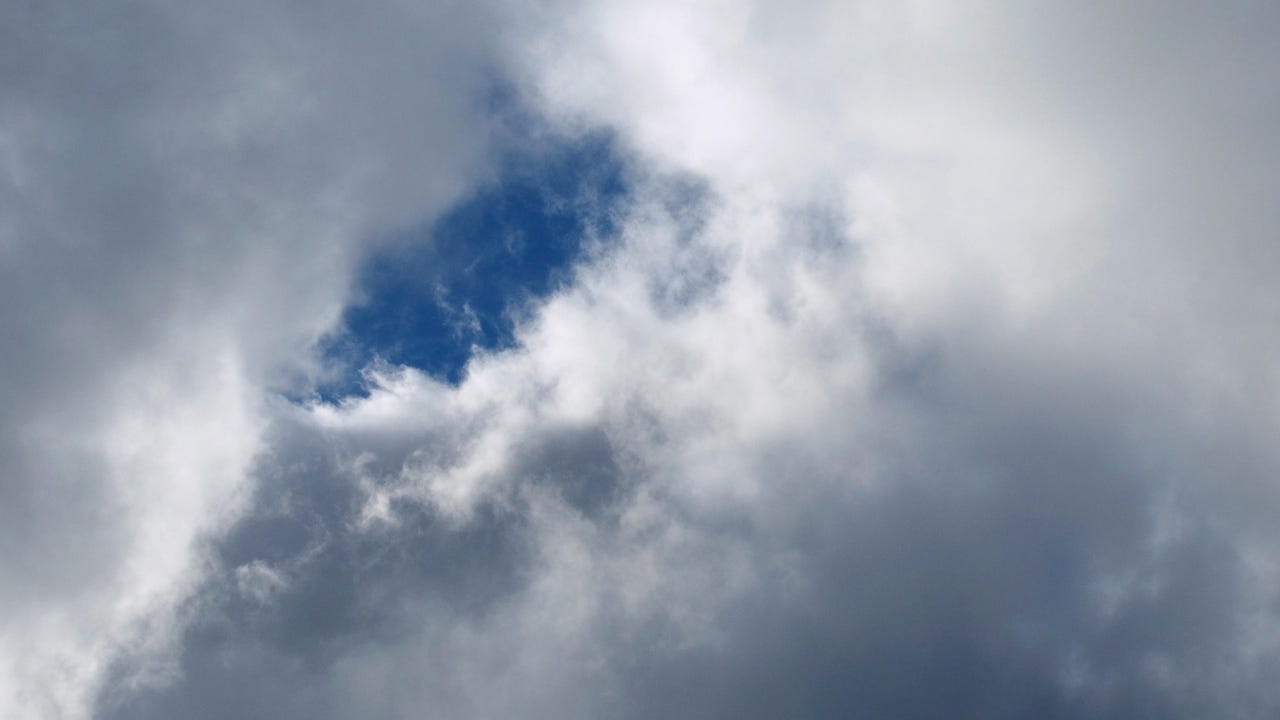 Cloud Break Andy Sutton Alamy 6Vng3G