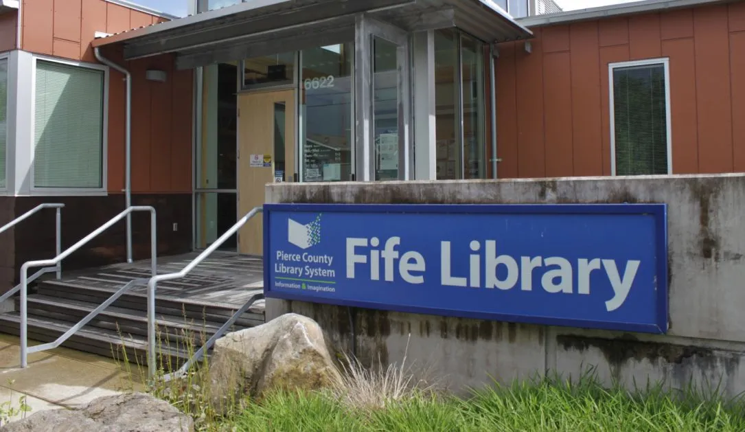 Pierce County Library Fife 01 1 79D0Ea4E2B 81Cttc