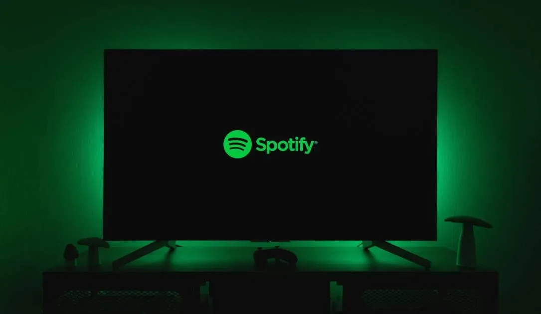 Spotify 67C33538C0 H6Mn0B